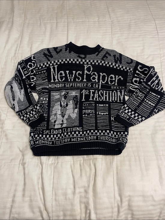 I don’t know Sweaters - Women's Black & White Graphic 'Newspaper' Crewneck Sweater